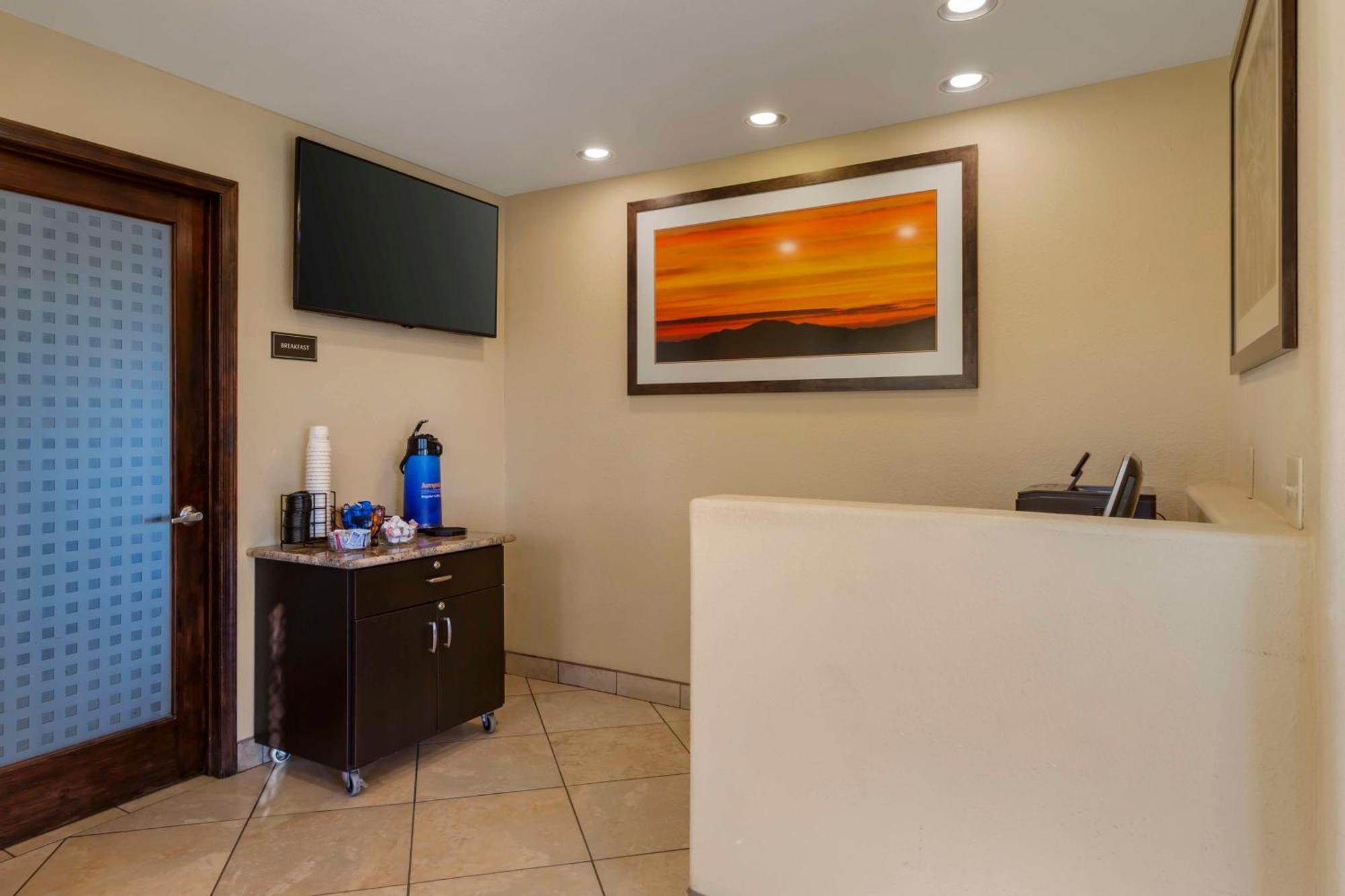 Best Western Desert Inn Safford Экстерьер фото